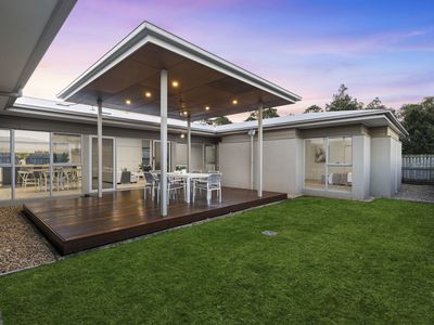 32 Macquarie Street, Wakerley