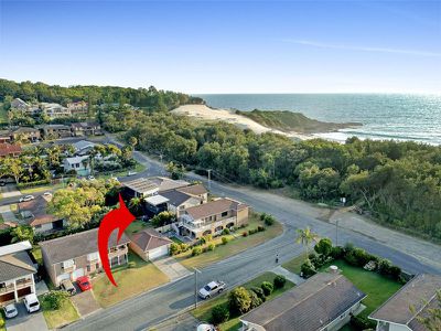 13 Surfriders Promenade, Forster