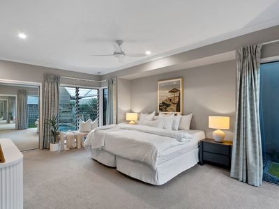 87 Mossvale Drive, Wakerley