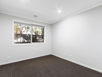 12 Relph Avenue, Sale