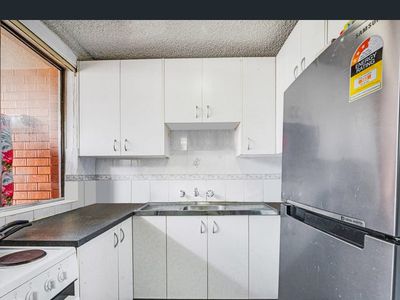 2 / 14 Forbes Street, Warwick Farm