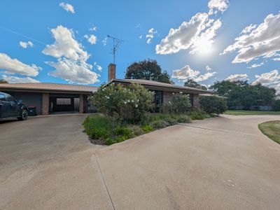 38 River Street, Quambatook