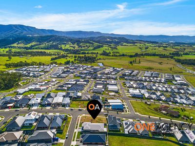 1 Boxwood Avenue, Calderwood