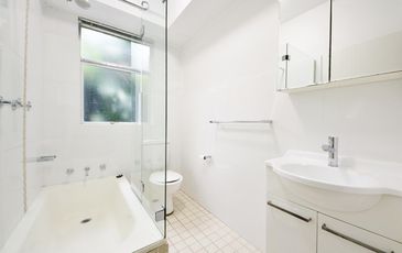 2 / 86 Alison Road, Randwick