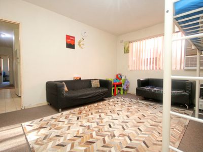 1 / 70 Colin Street, Lakemba