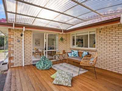 16 Semillon Avenue, Henderson
