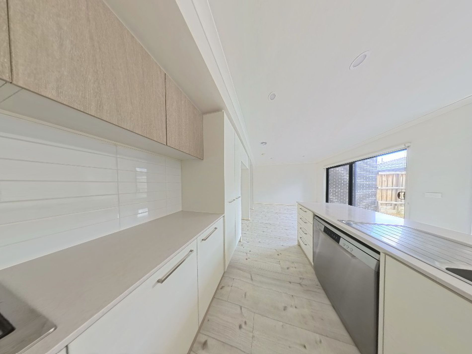 33 Brentham Crescent, Werribee