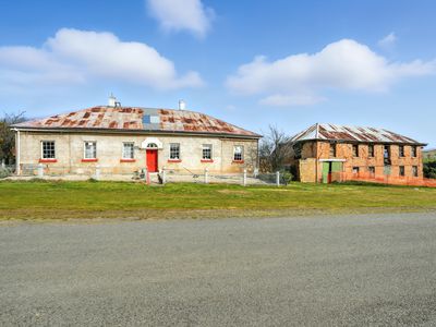 7 George Street, Hamilton