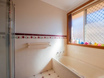 60 Best Street, Parkes
