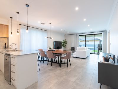 25 Manuka St, Baldivis
