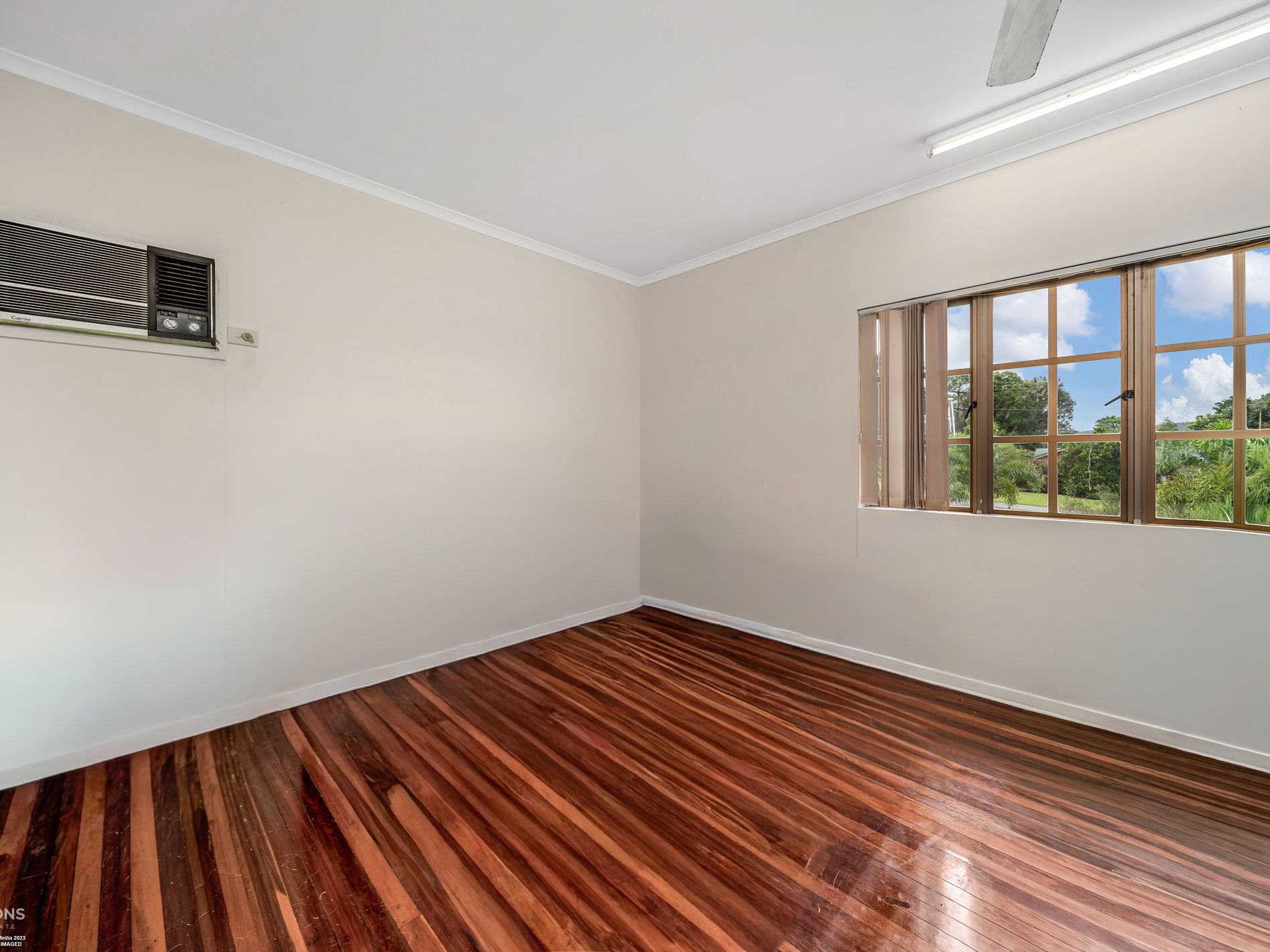 1482 Japoon Road, Germantown