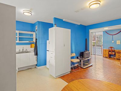 104 / 130A Mounts Bay Road, Perth