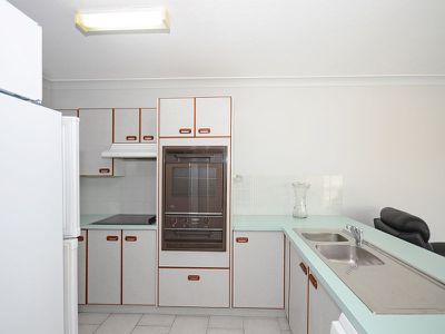 3 / 325 Esplanade, Scarness