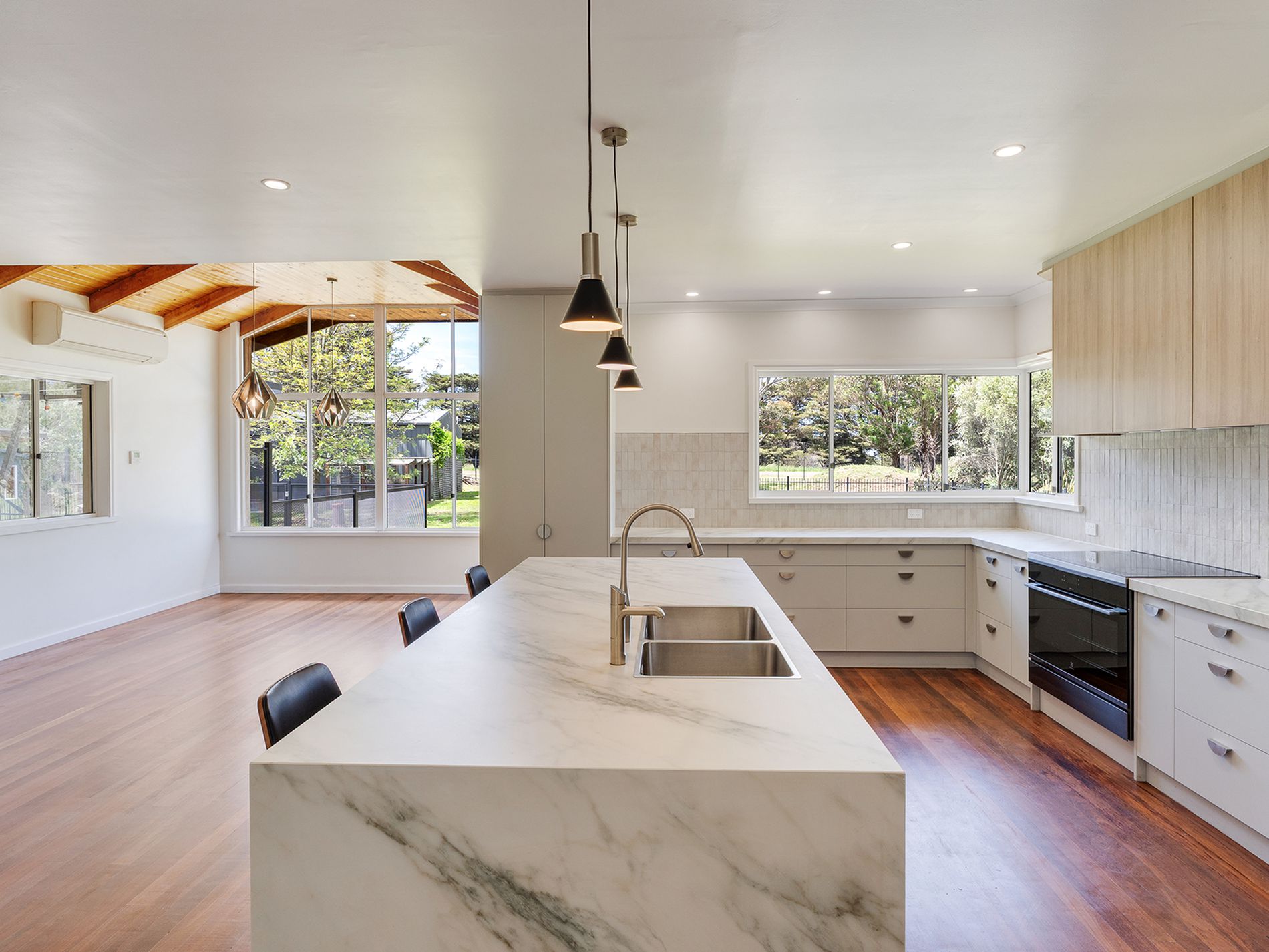 8 Retland Drive, Whittlesea