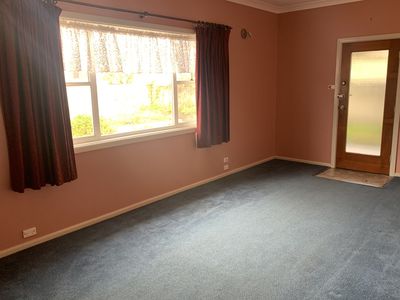 1 Kotari Parade, Lake Illawarra