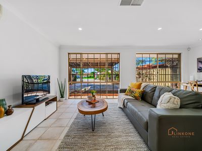 1 / 15 Parramatta Lane, Willetton