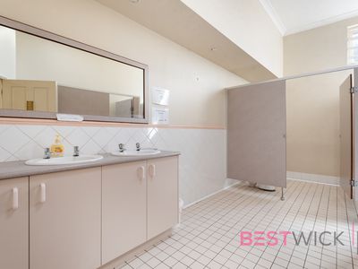 3 / 125 Adelaide Street, Blayney