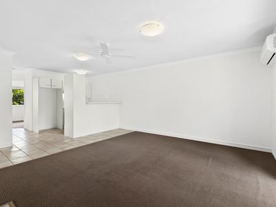 7 / 5 Vincent Street, Indooroopilly