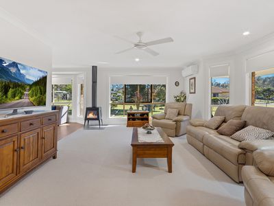 35-37 Clarefield Court, Thagoona