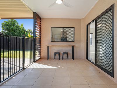 17 Finniss Crescent, Bentley Park