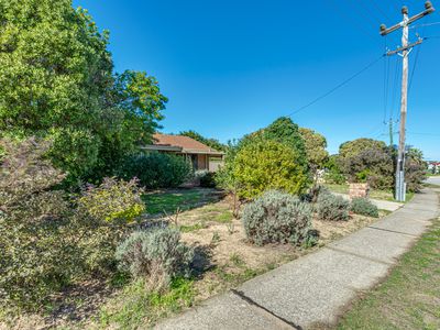 54 Moorpark Avenue, Yanchep