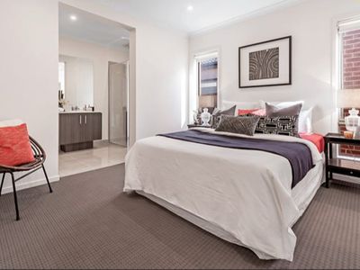 9 Angove Street, Craigieburn