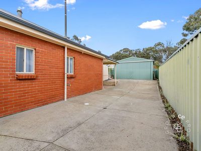 11 Mitchell Court, Williamstown