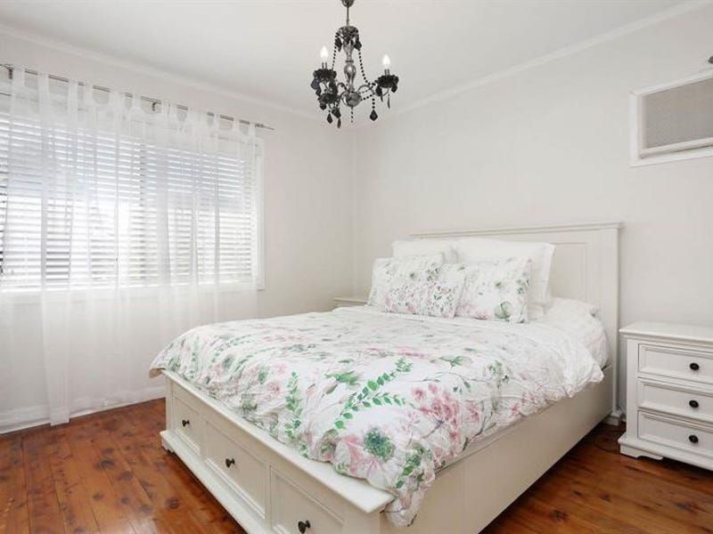 15 Glenwari Street, Sadleir