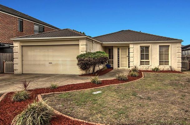 5 Petre Court, Roxburgh Park