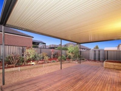 37 Middlesborough Drive, Craigieburn