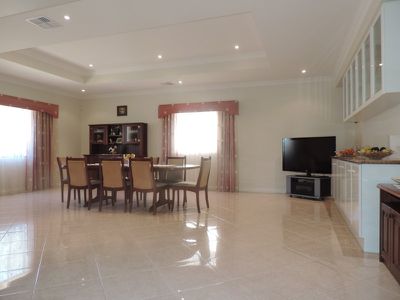 65 Amberley Way, Pearsall