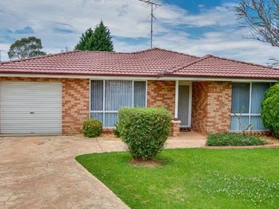 10 Andrews Place, St Helens Park