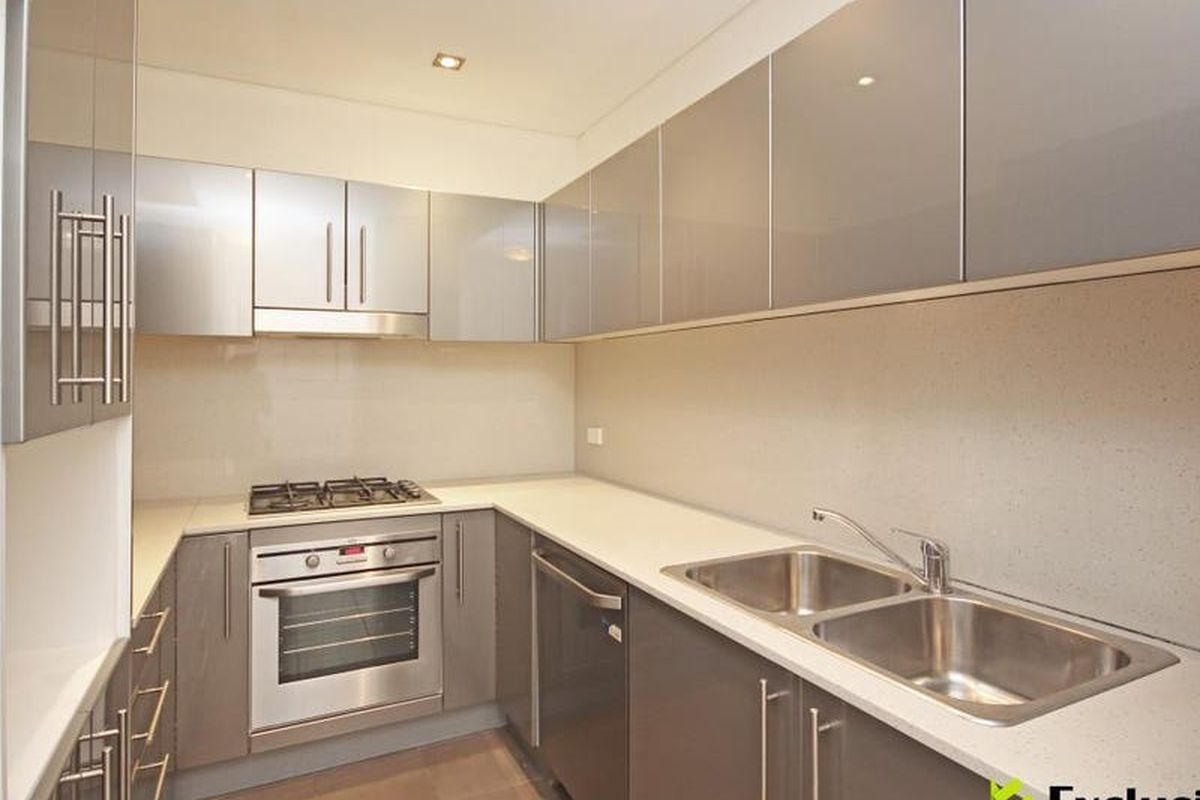 6106 / 6 Porter Street, Ryde