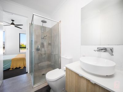 1 Michele Avenue, Noraville