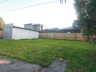 35 Panorama Street, Clayton