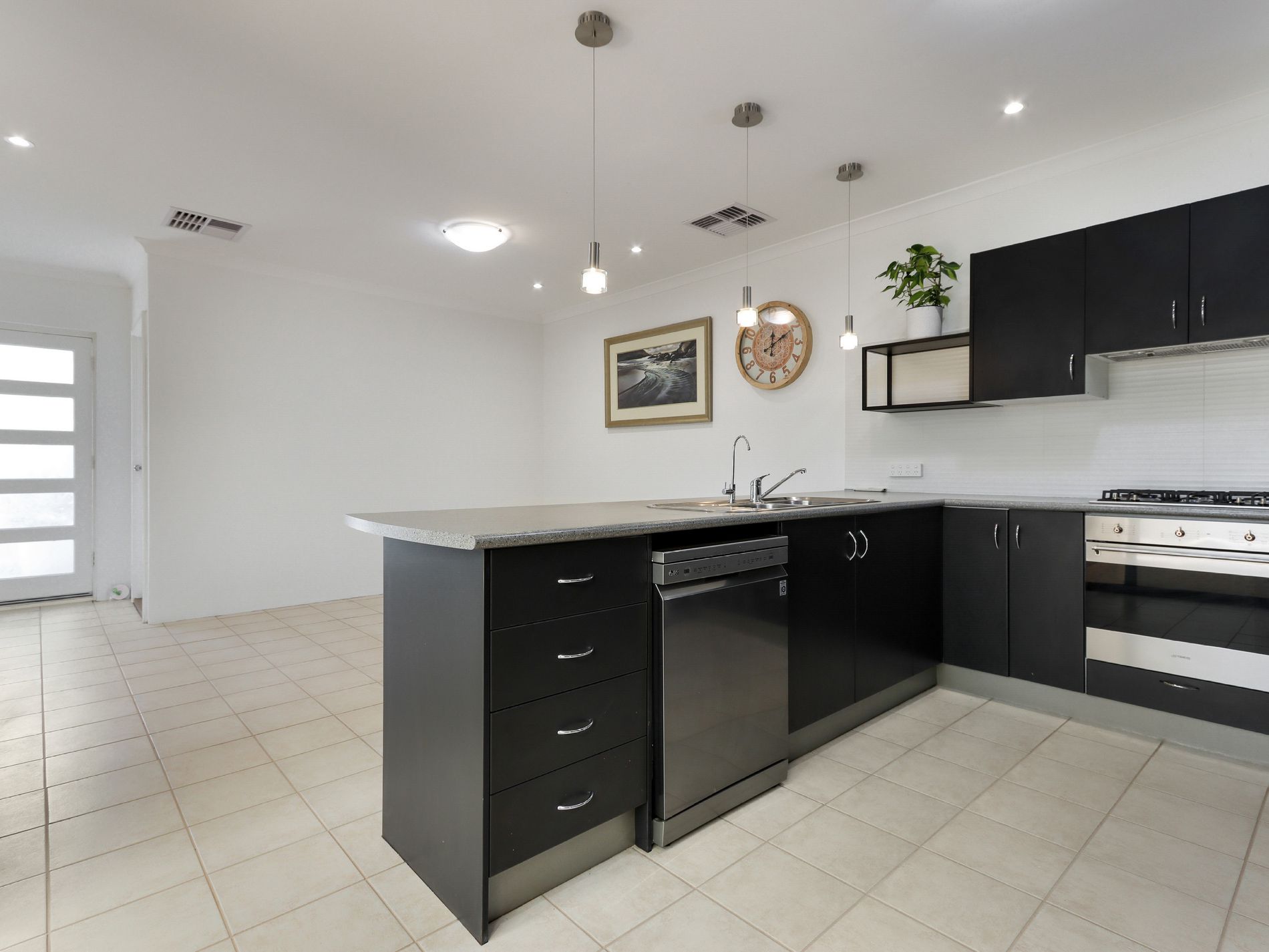 12 / 15 Creery Street, Dudley Park