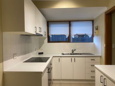 9 / 8 West Street, Hectorville