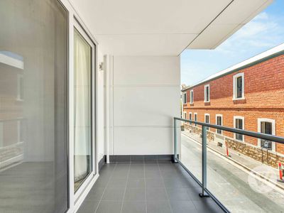 2 / 11 Shannon Place, Adelaide