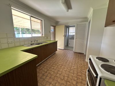89 Baird Drive, Dubbo