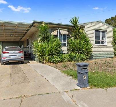 1 Howard Place, Seymour