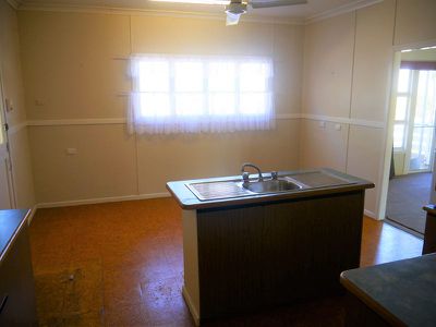 13 MacDiarmid Street, Kingaroy