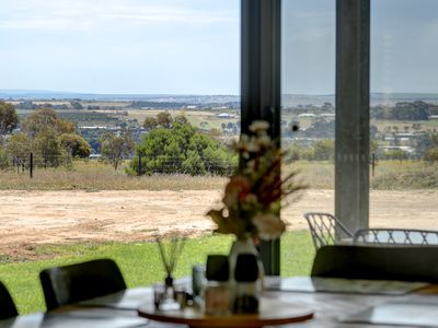 55 Clifftop Drive, Sunnyside