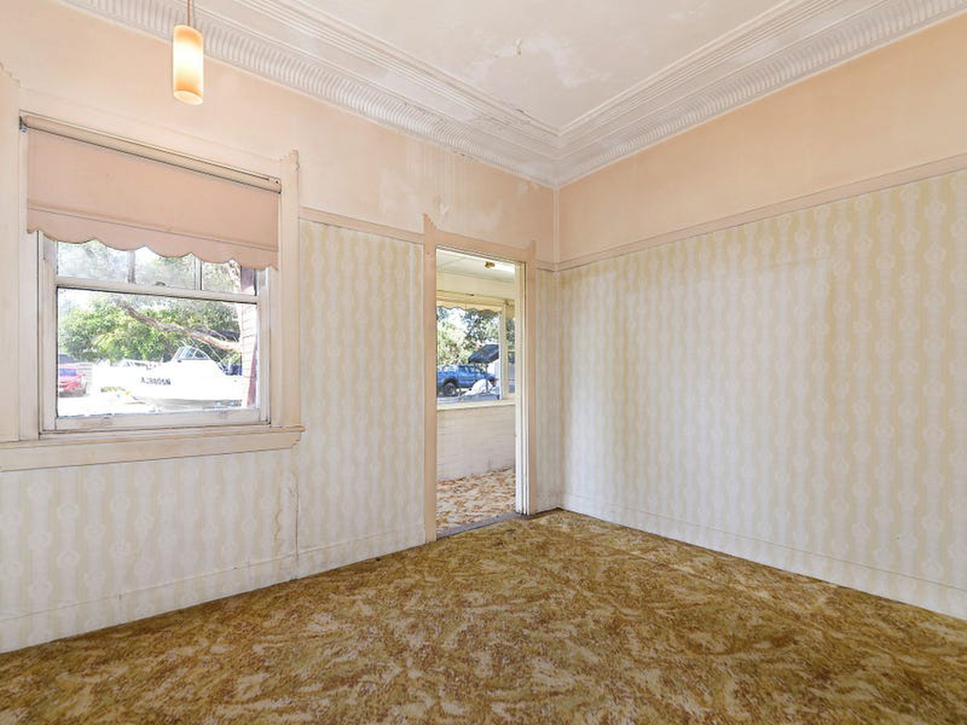 7 Dent Street, Botany