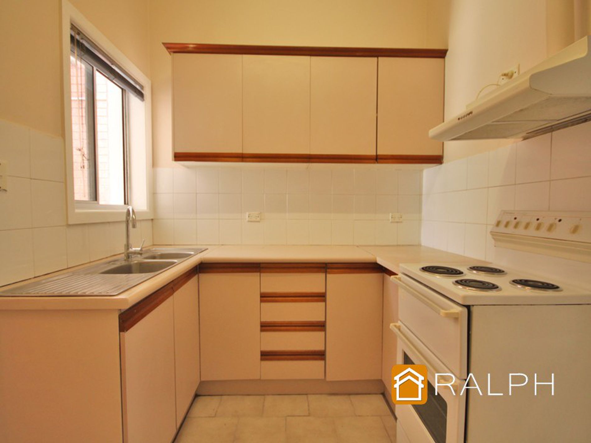 1 / 418 Burwood Road, Belmore