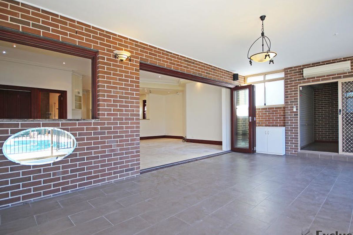11 Frederick Street, Concord