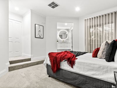 19 Lockett Crest, Winthrop