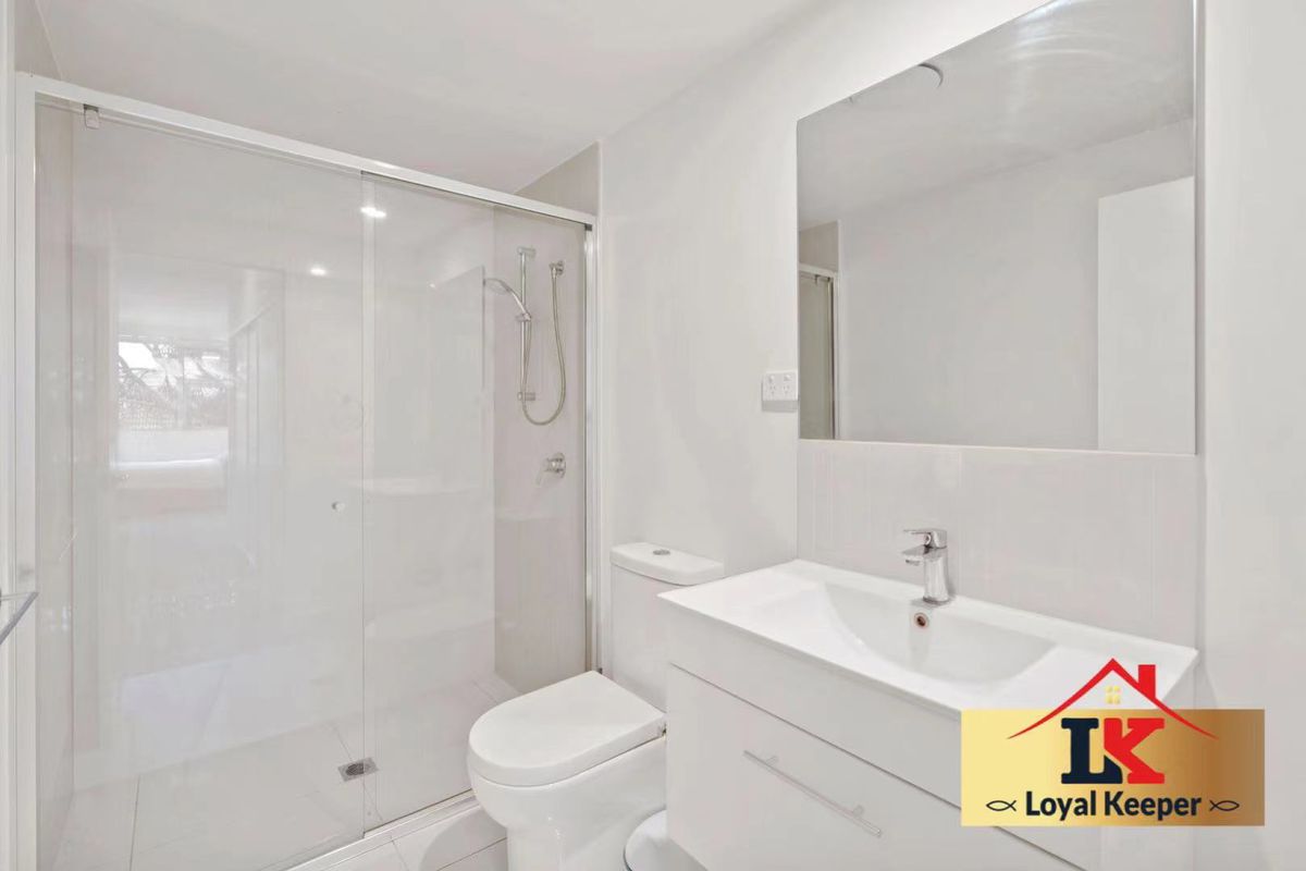 202 / 8 Norman Street, Southport