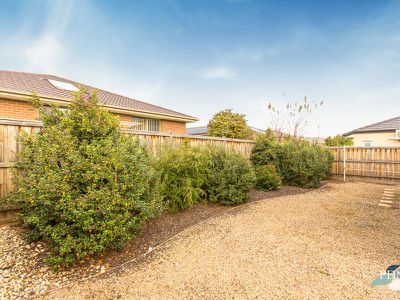 27 Runlet Drive, Point Cook