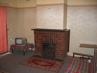 2 Junction Rd, Peakhurst