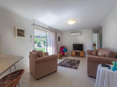 11 Debbie Court, Highfields